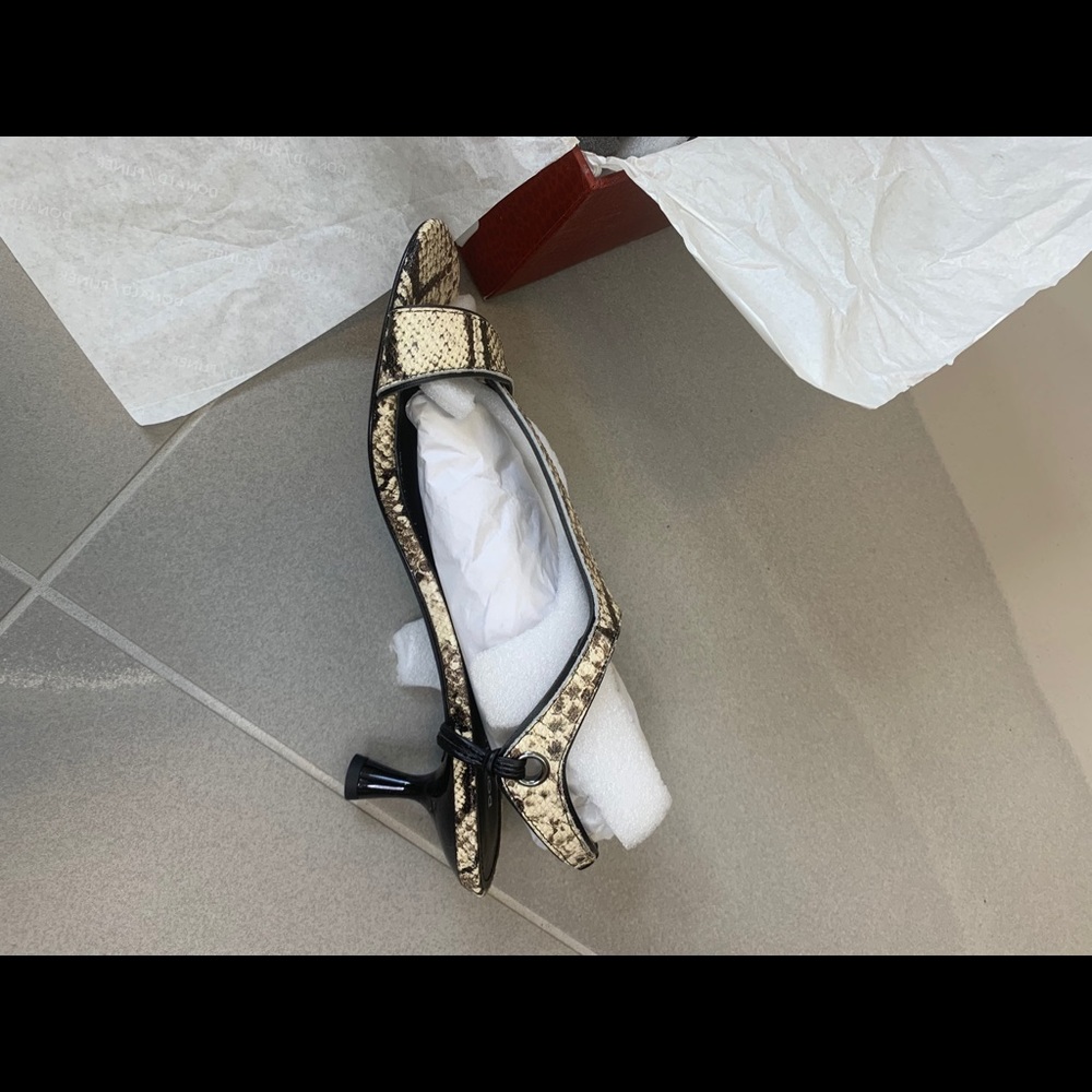 Donald Pliner Caro Natural Python Print Sandal - image 5